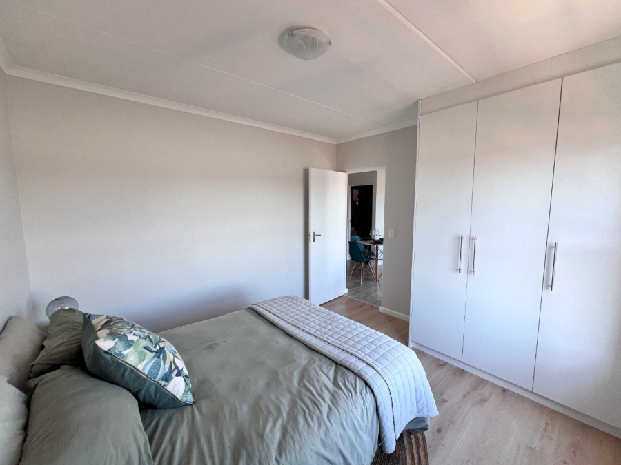 2 Bedroom Property for Sale in Table View Western Cape